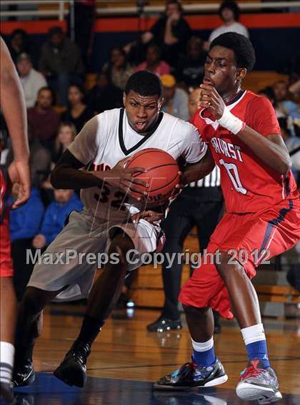 Thumbnail 1 in Lindhurst vs. Foothill (CIF SJS D3 Playoffs) photogallery.