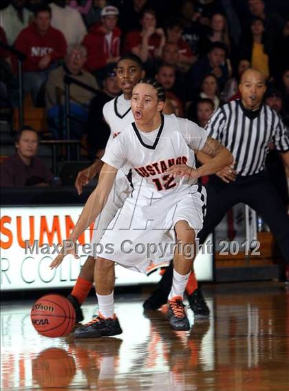 Thumbnail 3 in Lindhurst vs. Foothill (CIF SJS D3 Playoffs) photogallery.