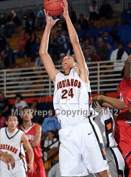 Thumbnail 3 in Lindhurst vs. Foothill (CIF SJS D3 Playoffs) photogallery.