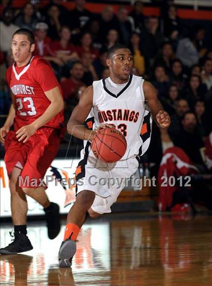 Thumbnail 2 in Lindhurst vs. Foothill (CIF SJS D3 Playoffs) photogallery.