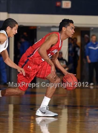 Thumbnail 3 in Lindhurst vs. Foothill (CIF SJS D3 Playoffs) photogallery.