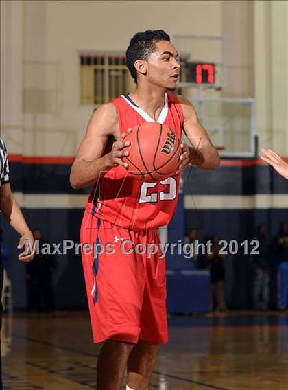 Thumbnail 1 in Lindhurst vs. Foothill (CIF SJS D3 Playoffs) photogallery.