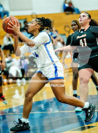 Thumbnail 1 in Foothill @ Valley photogallery.