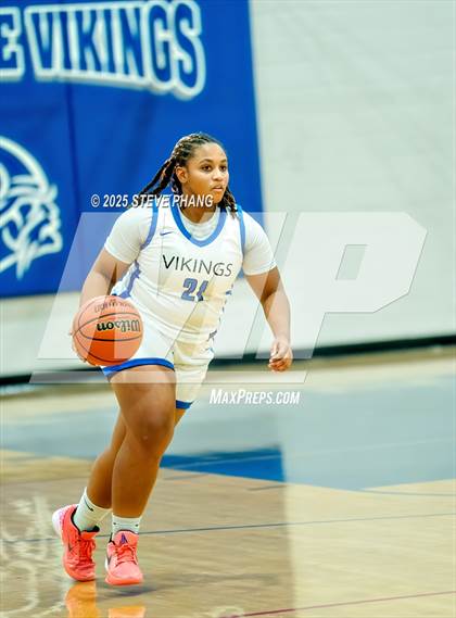 Thumbnail 1 in Foothill @ Valley photogallery.