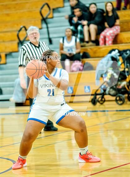 Thumbnail 1 in Foothill @ Valley photogallery.