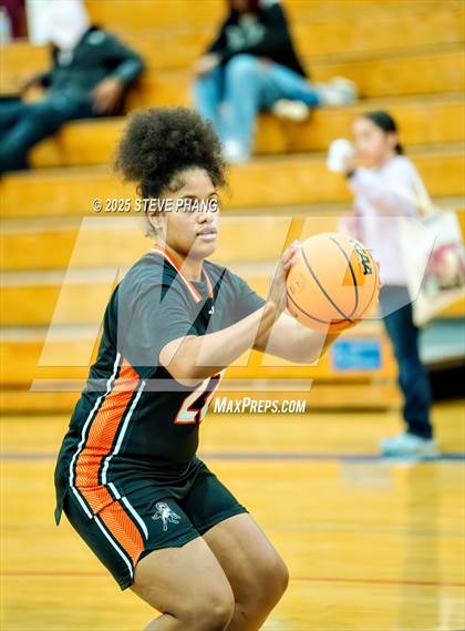 Thumbnail 2 in Foothill @ Valley photogallery.