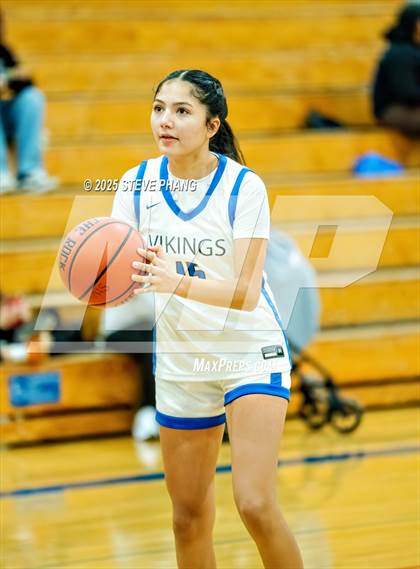 Thumbnail 1 in Foothill @ Valley photogallery.