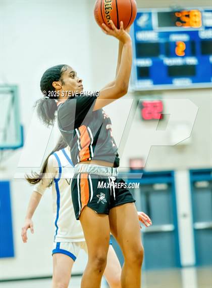 Thumbnail 1 in Foothill @ Valley photogallery.