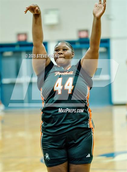 Thumbnail 3 in Foothill @ Valley photogallery.