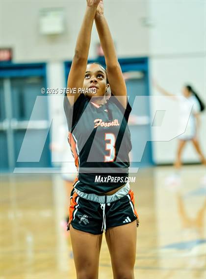 Thumbnail 1 in Foothill @ Valley photogallery.