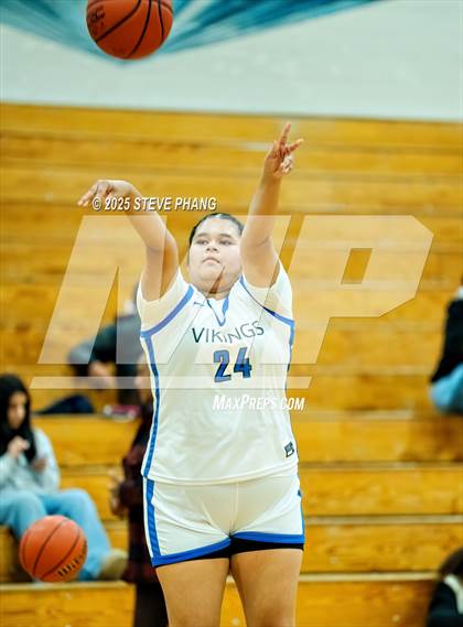 Thumbnail 1 in Foothill @ Valley photogallery.