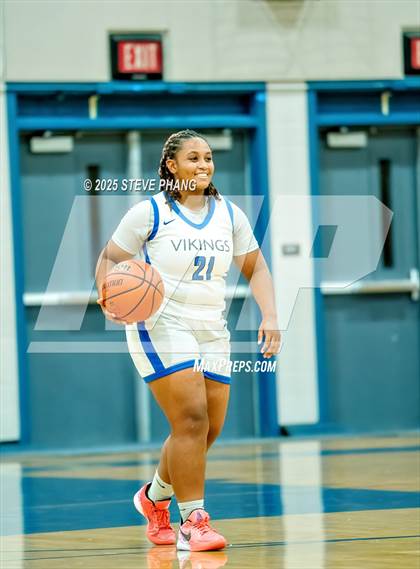 Thumbnail 2 in Foothill @ Valley photogallery.