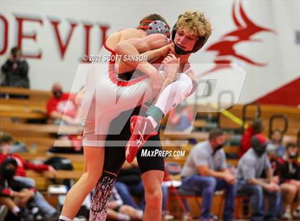 Thumbnail 1 in Buzz Matson Invitational Tournament photogallery.