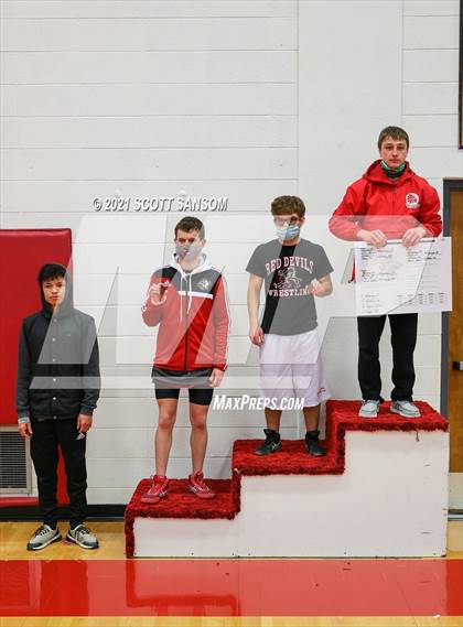 Thumbnail 1 in Buzz Matson Invitational Tournament photogallery.