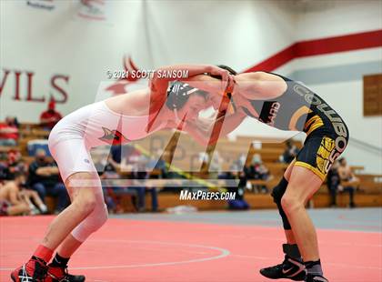 Thumbnail 2 in Buzz Matson Invitational Tournament photogallery.