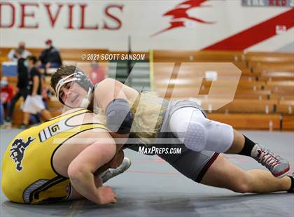 Thumbnail 3 in Buzz Matson Invitational Tournament photogallery.