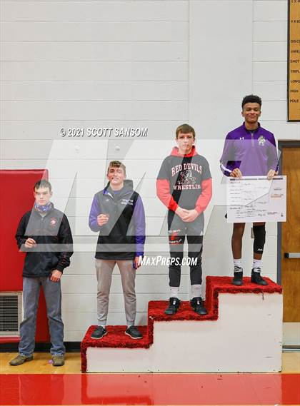 Thumbnail 3 in Buzz Matson Invitational Tournament photogallery.
