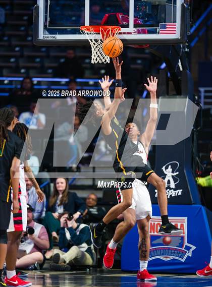 Thumbnail 2 in Ben L. Smith vs Southern School of Energy and Sustainability (NCHSAA 3A Final) photogallery.