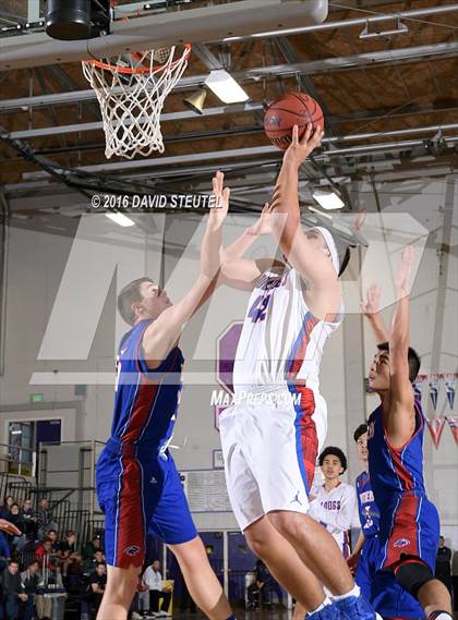 Thumbnail 1 in Christian Brothers vs. Folsom (St. Hope Elite Classic) photogallery.