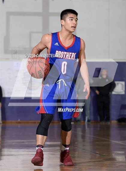 Thumbnail 3 in Christian Brothers vs. Folsom (St. Hope Elite Classic) photogallery.