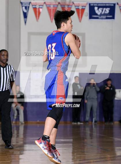 Thumbnail 2 in Christian Brothers vs. Folsom (St. Hope Elite Classic) photogallery.