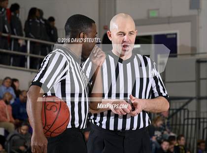 Thumbnail 1 in Christian Brothers vs. Folsom (St. Hope Elite Classic) photogallery.