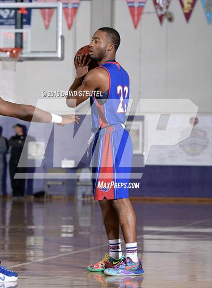 Thumbnail 3 in Christian Brothers vs. Folsom (St. Hope Elite Classic) photogallery.