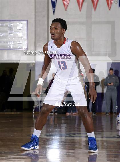 Thumbnail 1 in Christian Brothers vs. Folsom (St. Hope Elite Classic) photogallery.