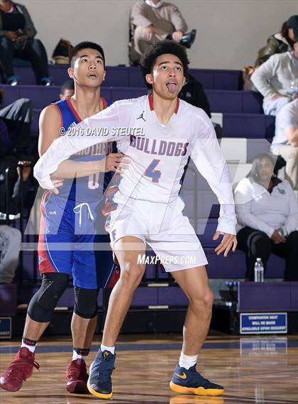 Thumbnail 2 in Christian Brothers vs. Folsom (St. Hope Elite Classic) photogallery.
