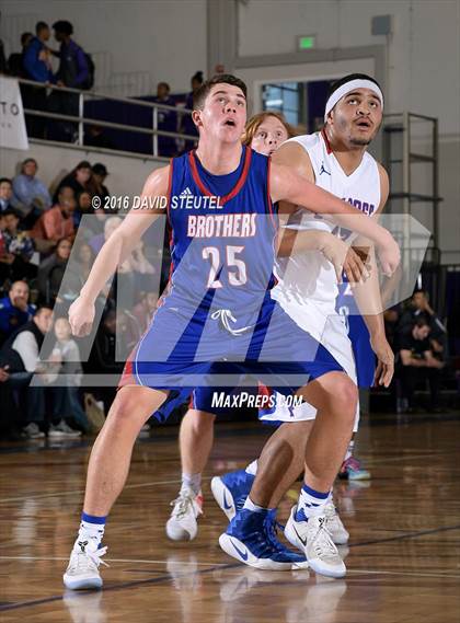 Thumbnail 2 in Christian Brothers vs. Folsom (St. Hope Elite Classic) photogallery.