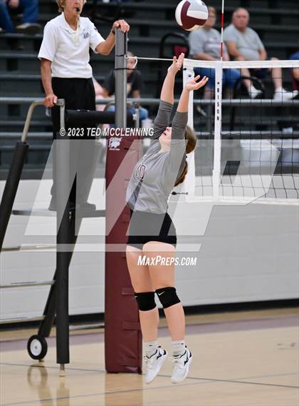 Thumbnail 2 in Atkins @ Perryville photogallery.