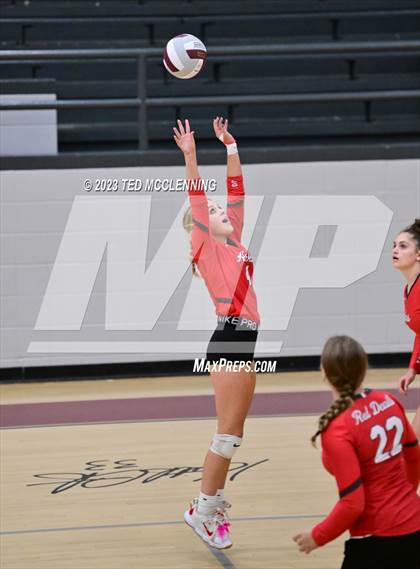 Thumbnail 3 in Atkins @ Perryville photogallery.