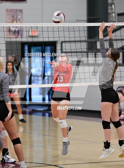 Thumbnail 1 in Atkins @ Perryville photogallery.
