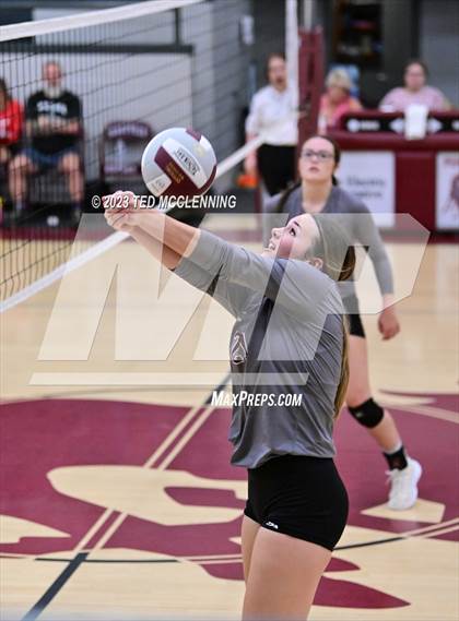 Thumbnail 1 in Atkins @ Perryville photogallery.