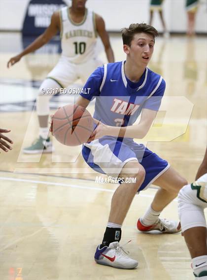 Thumbnail 2 in Tamalpais vs. Moreau Catholic (CIF NCS D2 Final) photogallery.
