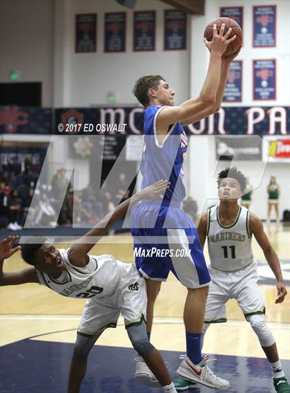Thumbnail 2 in Tamalpais vs. Moreau Catholic (CIF NCS D2 Final) photogallery.