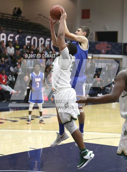 Thumbnail 1 in Tamalpais vs. Moreau Catholic (CIF NCS D2 Final) photogallery.
