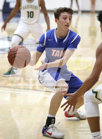 Thumbnail 3 in Tamalpais vs. Moreau Catholic (CIF NCS D2 Final) photogallery.