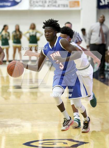 Thumbnail 3 in Tamalpais vs. Moreau Catholic (CIF NCS D2 Final) photogallery.