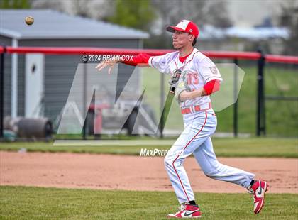 Thumbnail 2 in Flippin vs Green Forest (4th Annual Forrest Wood - Wood Bat Classic) photogallery.