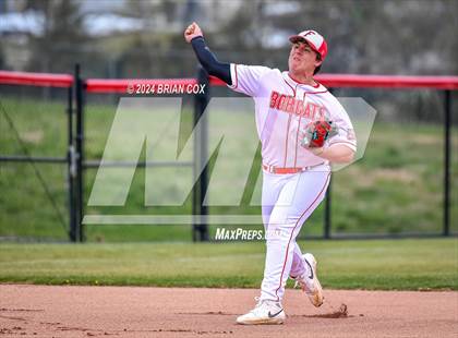 Thumbnail 3 in Flippin vs Green Forest (4th Annual Forrest Wood - Wood Bat Classic) photogallery.
