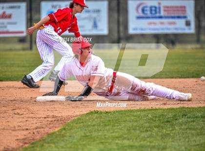 Thumbnail 2 in Flippin vs Green Forest (4th Annual Forrest Wood - Wood Bat Classic) photogallery.