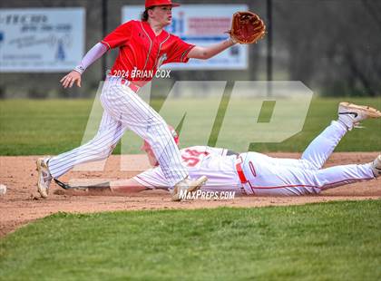 Thumbnail 3 in Flippin vs Green Forest (4th Annual Forrest Wood - Wood Bat Classic) photogallery.