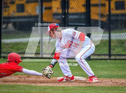 Thumbnail 3 in Flippin vs Green Forest (4th Annual Forrest Wood - Wood Bat Classic) photogallery.