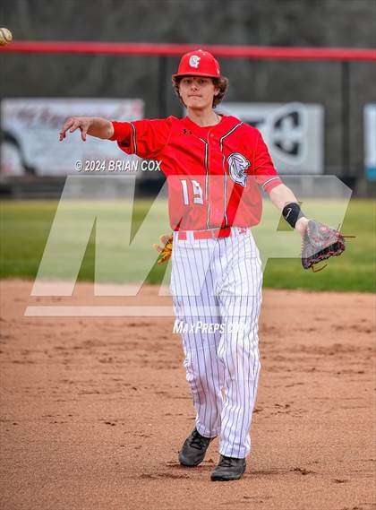 Thumbnail 2 in Flippin vs Green Forest (4th Annual Forrest Wood - Wood Bat Classic) photogallery.