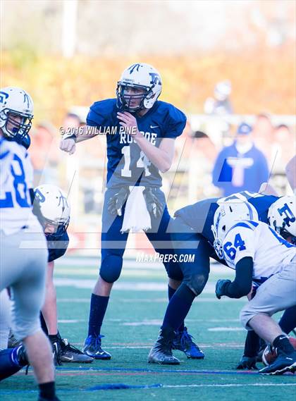 Thumbnail 2 in Haldane @ Roscoe Central/Livingston Manor/Downsville Central (NYSPHSAA Class D Regional Final) photogallery.