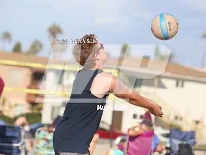 Thumbnail 3 in University City @ Point Loma photogallery.