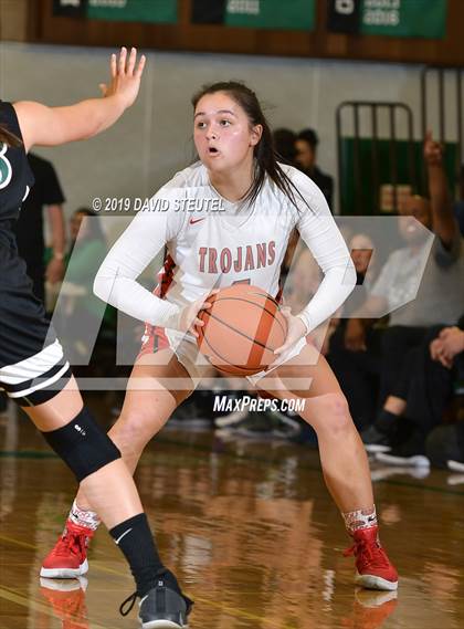 Thumbnail 1 in Lincoln vs. Fairmont Prep (St. Mary's Stockton MLK Showcase) photogallery.