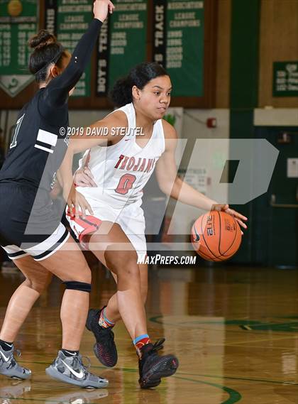 Thumbnail 1 in Lincoln vs. Fairmont Prep (St. Mary's Stockton MLK Showcase) photogallery.