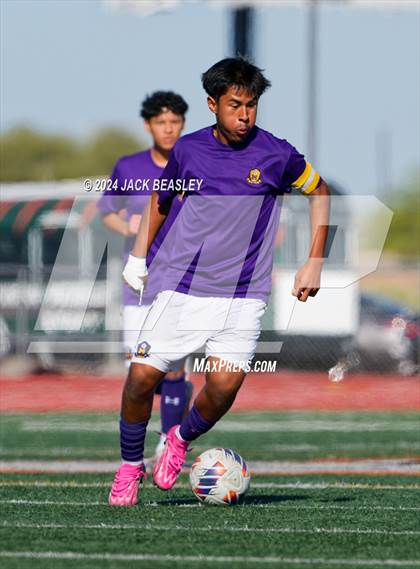 Thumbnail 2 in Shadow Ridge vs Mesa (Coyote Classic Tournament) photogallery.